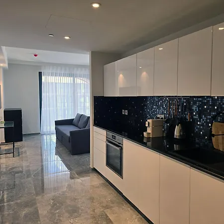 Mercury - Skydream Getaways *