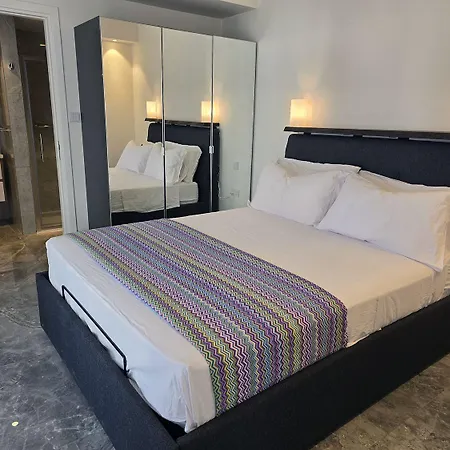 Mercury - Skydream Getaways *