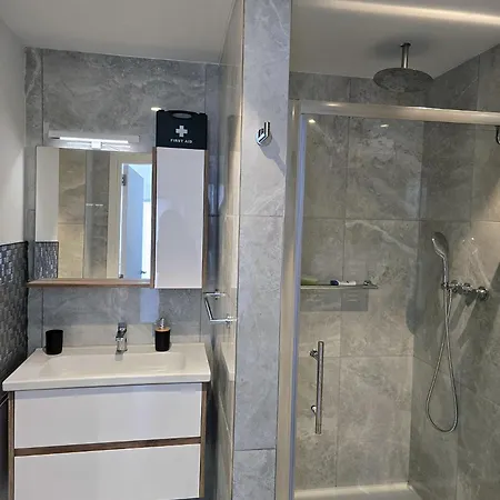 Mercury - Skydream Getaways Apartamento