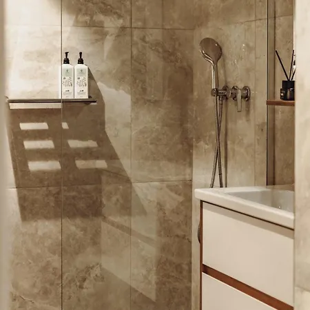 Mercury - Skydream Getaways Apartament