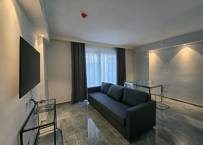 Mercury - Skydream Getaways *