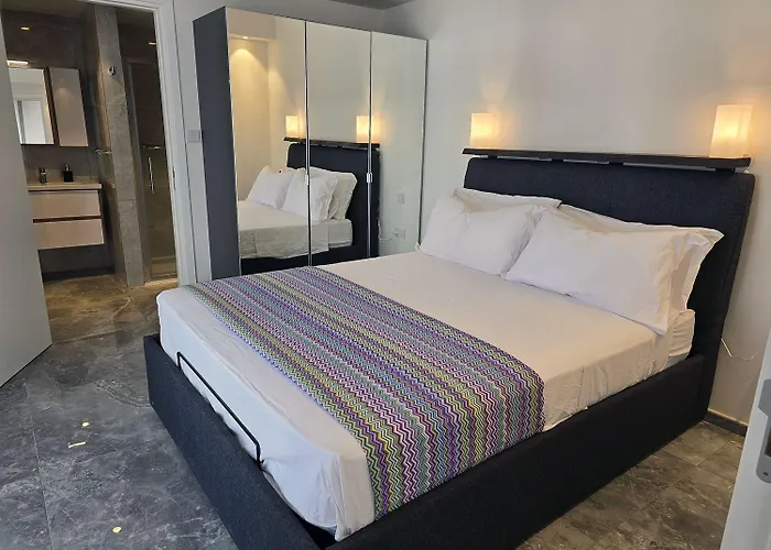 Mercury - Skydream Getaways *