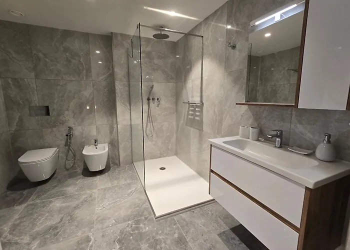 Mercury - Skydream Getaways